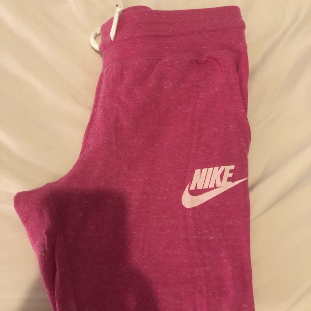 NIKE joggers